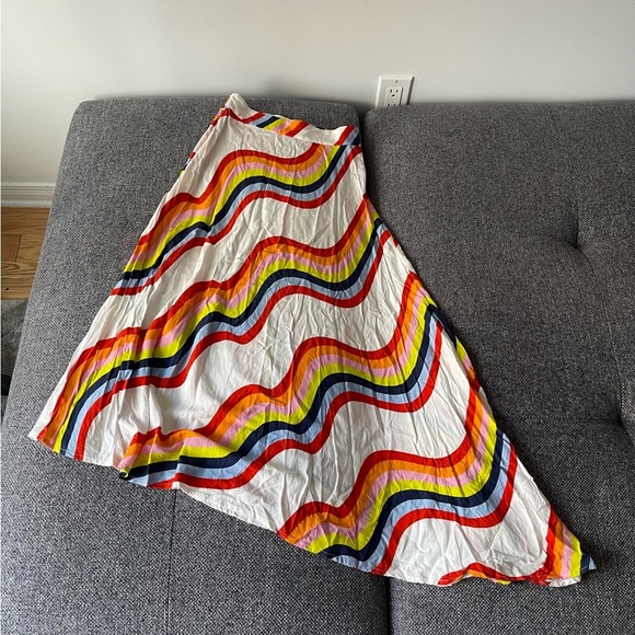 House of Holland Colorful Wave Pattern MIDI Skirt - Picture 7 of 13